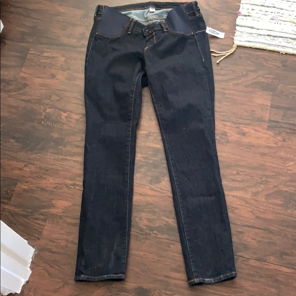 Brand new maternity skinny jeans